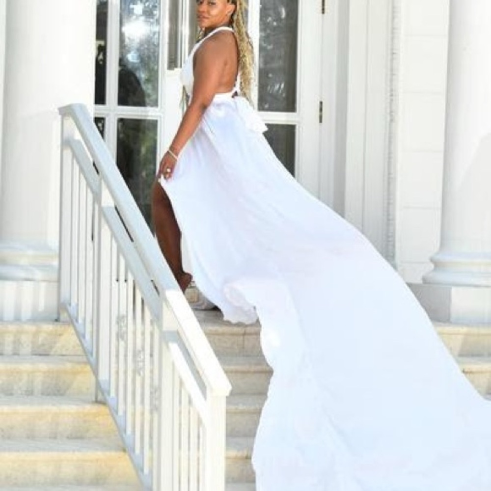 Flying Dress Elegant White Gown